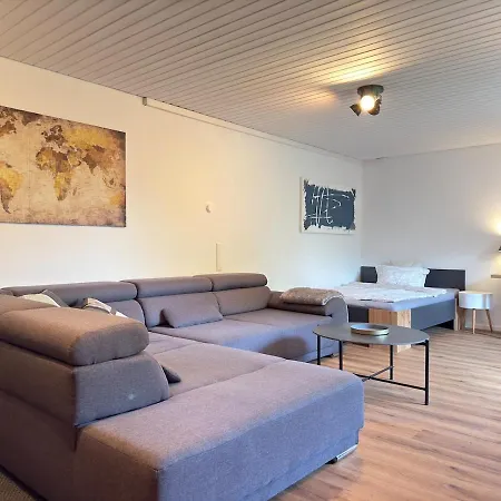 Aina Living 2 Near Stuttgart Terrace アパート *