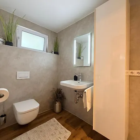 アパート Aina Living 2 Near Stuttgart Terrace *